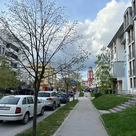 Apartment Stan Na Dan V&l-lukavica