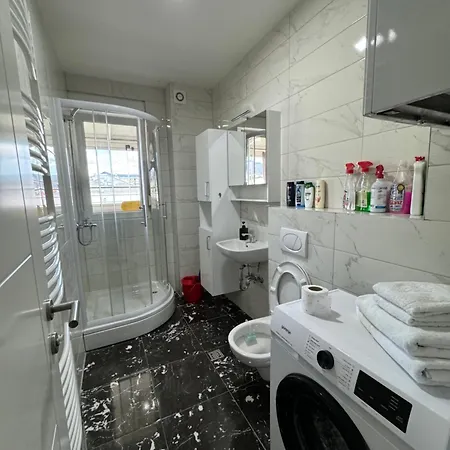 Stan Na Dan V&l-lukavica Apartment